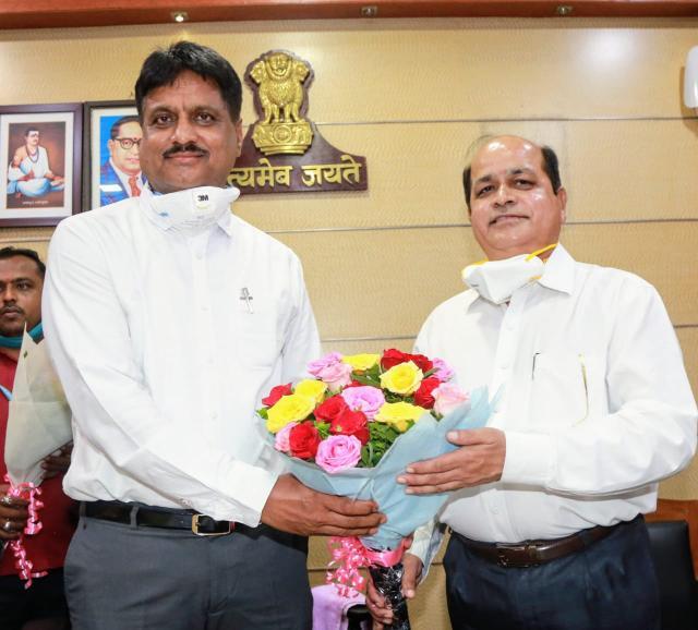 ನೂತನ ಜಿಲ್ಲಾಧಿಕಾರಿ ಎಂ.ಜಿ.ಹಿರೇಮಠ ಅಧಿಕಾರ ಸ್ವೀಕಾರ